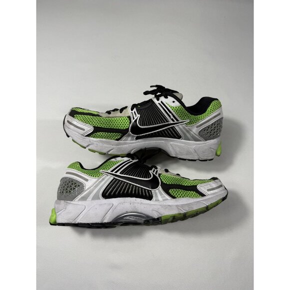 Nike Vomero 5 Shoes Mens Size 10 Green Black Running Sneakers CI1694-300 - Picture 2 of 10
